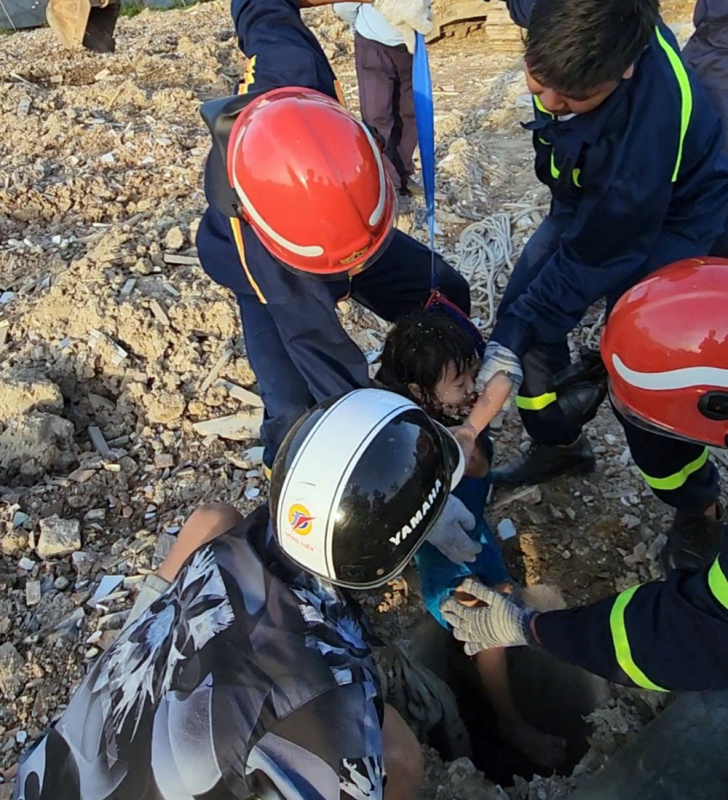 Đồng Nai: Gia đình cháu bé gửi lời cảm ơn lực lượng PCCC -0