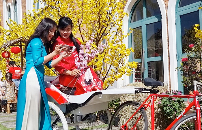 Đến Khu du lịch Cáp treo núi Sam tận hưởng hương Xuân -6