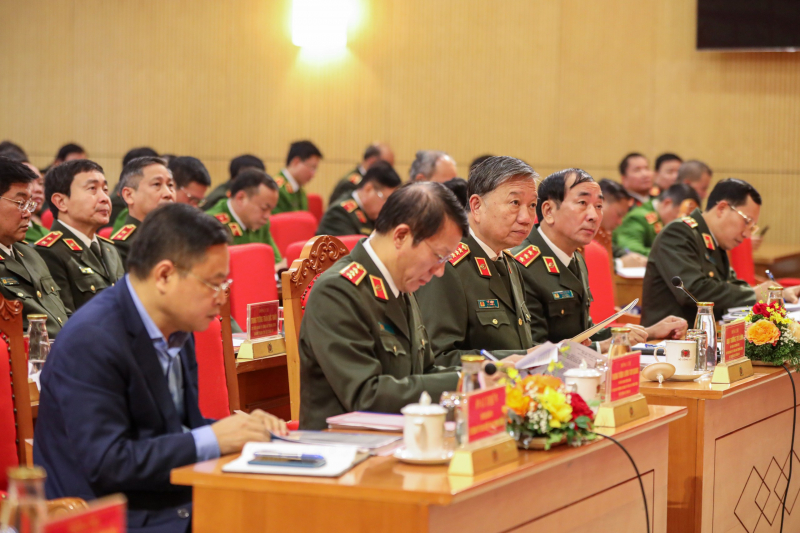 Public security Party committees at all levels requested to focus on Party building -0