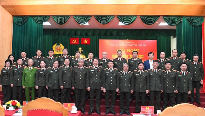 Làm tốt nhiệm vụ tham mưu chính sách, chiến lược trong công tác bảo vệ an ninh chính trị nội bộ -0