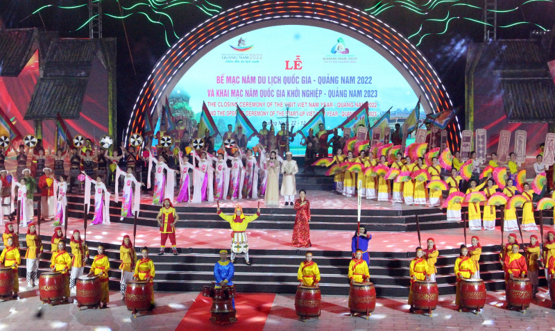 Ngành du lịch phục hồi ngoạn mục sau đại dịch COVID-19 -0