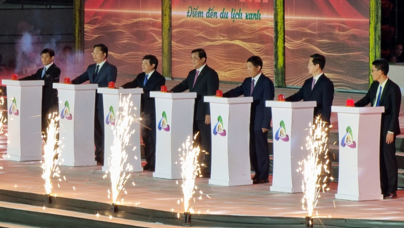 Ngành du lịch phục hồi ngoạn mục sau đại dịch COVID-19 -0