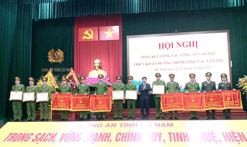 THứ trưởng Nguyễn Duy Ngọc triển khai công tác Công an tỉnh Hà Nam -0