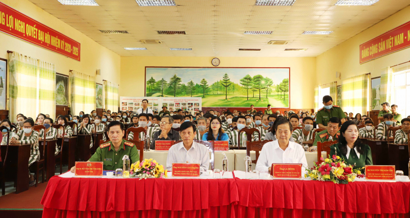 Ấm áp “Hội nghị gia đình phạm nhân” năm 2022 -0