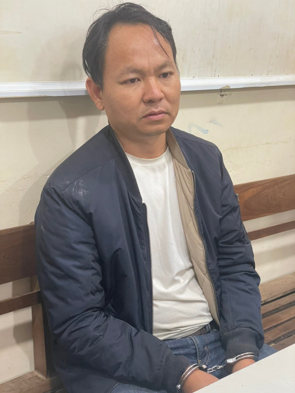 Đã bắt đối tượng vận chuyển 22 bánh heroin dùng súng chống trả Công an -0