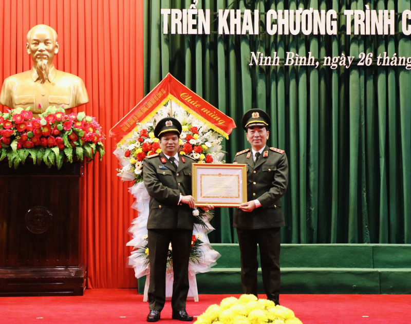 Công an tỉnh Ninh Bình cụ thể hóa, xác định 3 giải pháp trọng tâm “đột phá” -0