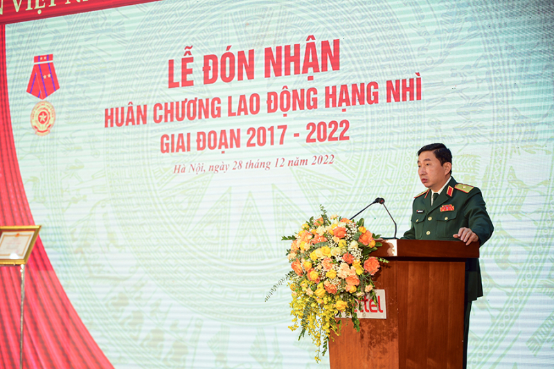 Viettel Post đón nhận Huân chương Lao động hạng Nhì -0