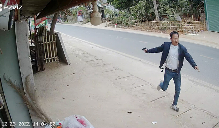 29 giờ truy lùng đối tượng buôn ma túy dùng súng chống trả Công an -0