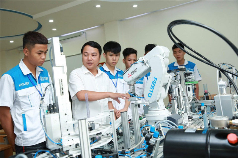 Ưu tiên đưa lao động đến những thị trường thu nhập cao -0