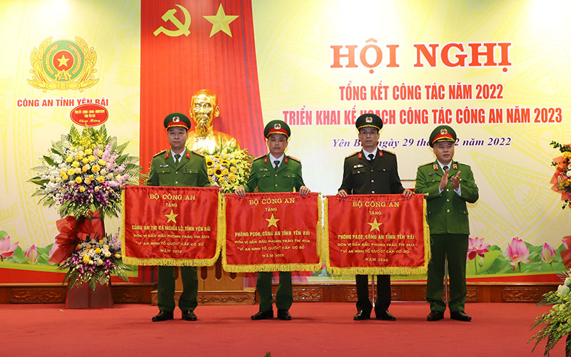 Công an tỉnh Yên Bái tổng kết công tác năm 2022, triển khai nhiệm vụ công tác năm 2023 -1