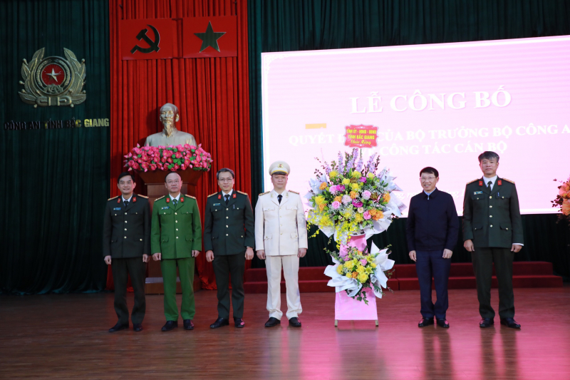 chúc mừng.jpg -0