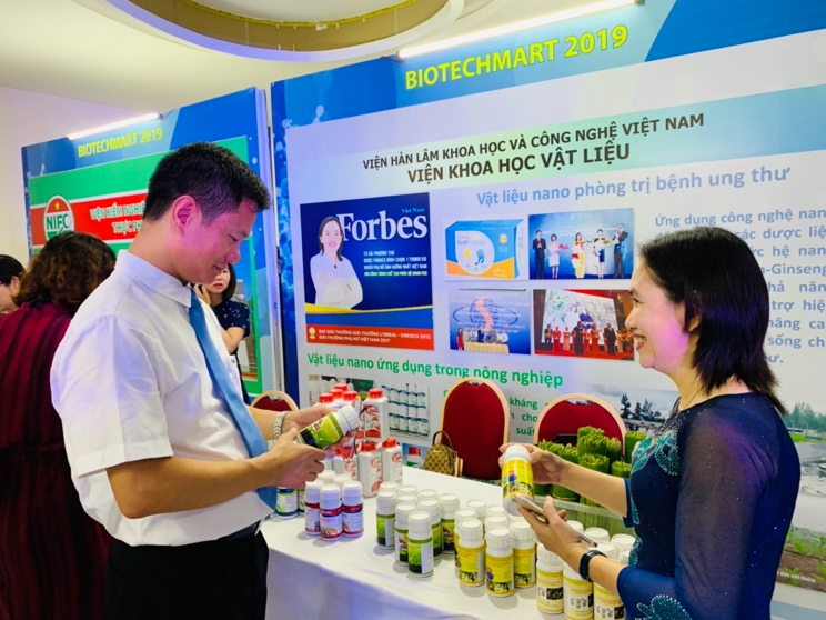 Dưỡng chất nano vi lượng – chế phẩm nano từ sự hợp tác giữa nhà khoa học và doanh nghiệp -0