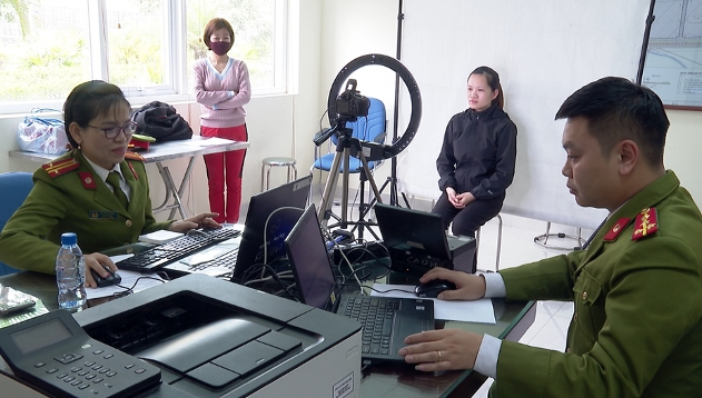 Ghi nhận công tác chuẩn bị bỏ Sổ hộ khẩu giấy theo Luật cư trú năm 2020  -0