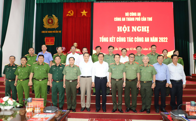 Làm tốt công tác bảo đảm ANTT thành phố trung tâm châu thổ Cửu Long -0