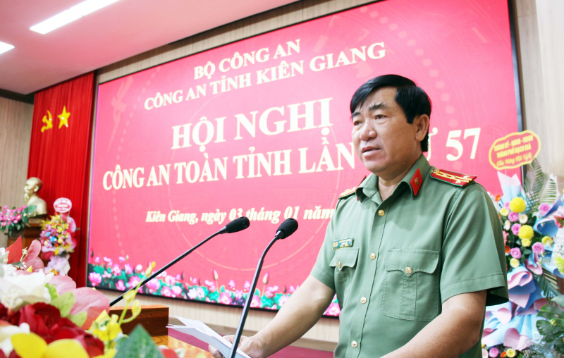 Kiên quyết trấn áp mạnh và triệt xóa hết các băng nhóm tội phạm trên địa bàn Kiên Giang -0