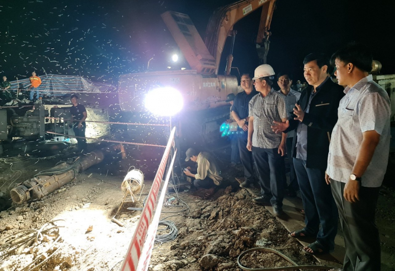 Làm việc xuyên đêm rút ngắn thời gian nhổ cọc giải cứu cháu bé 10 tuổi ở Đồng Tháp -0