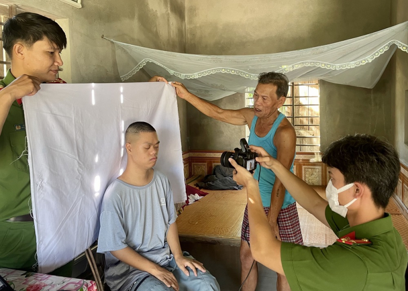 Đến với  người dân  phá Tam Giang dịp cuối năm_CAND_TET2023_T50 -0