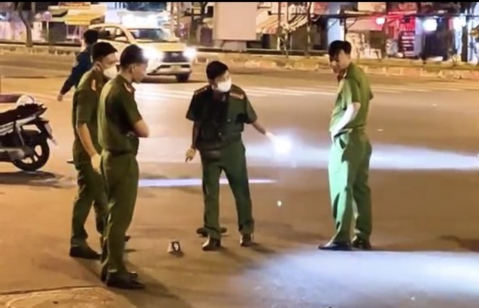 Bắt đối tượng đâm chết người sau va quẹt giao thông -2