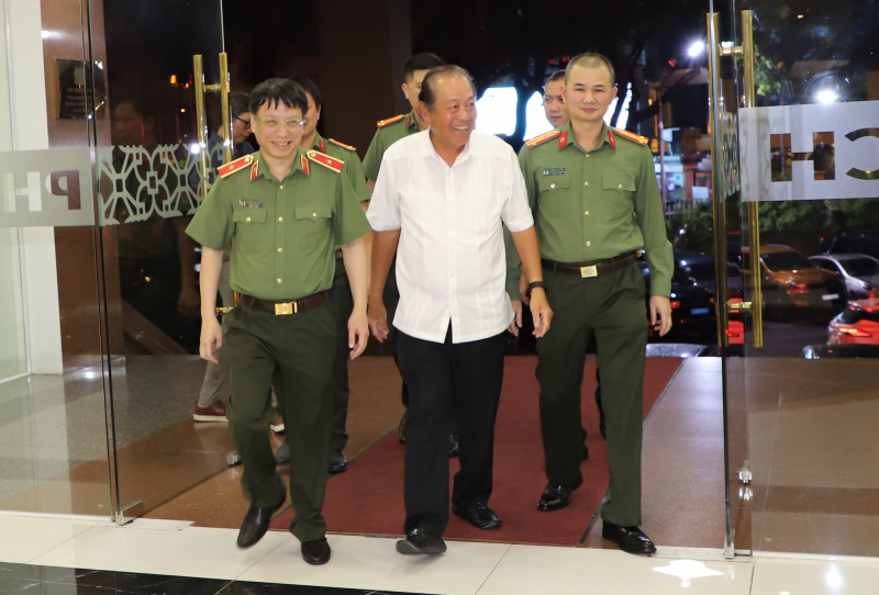 Nồng ấm sắc xuân nghĩa tình -1