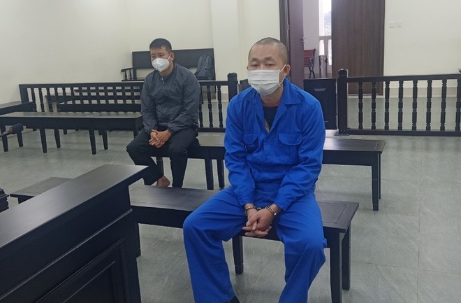 “Bảo kê” xới bạc trên sông, cựu cán bộ lĩnh 5 năm tù -0
