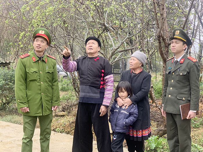 Đổi thay trên quê hương đồng bào dân tộc Mông -0
