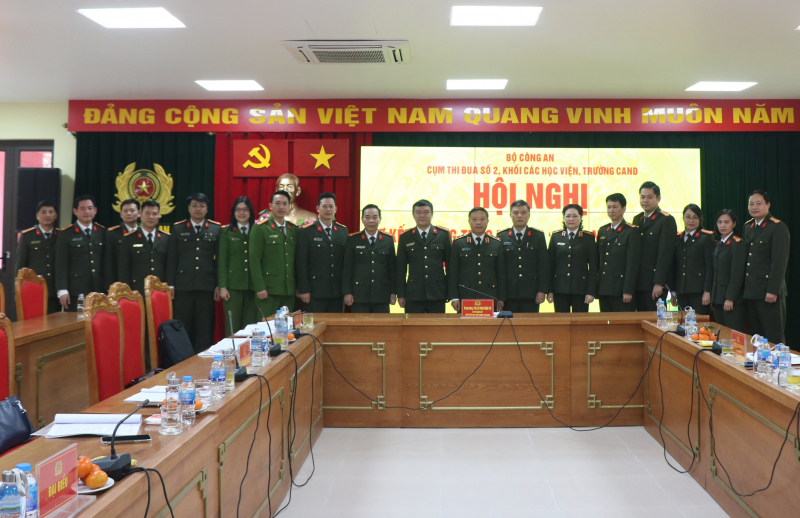 Cụm thi đua số 2 khối các học viện, trường CAND sơ kết phong trào thi đua “Vì an ninh Tổ quốc”  -0