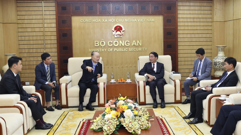 Tiếp tục thắt chặt hợp tác giữa Bộ Công an và Tập đoàn Charmvit -0