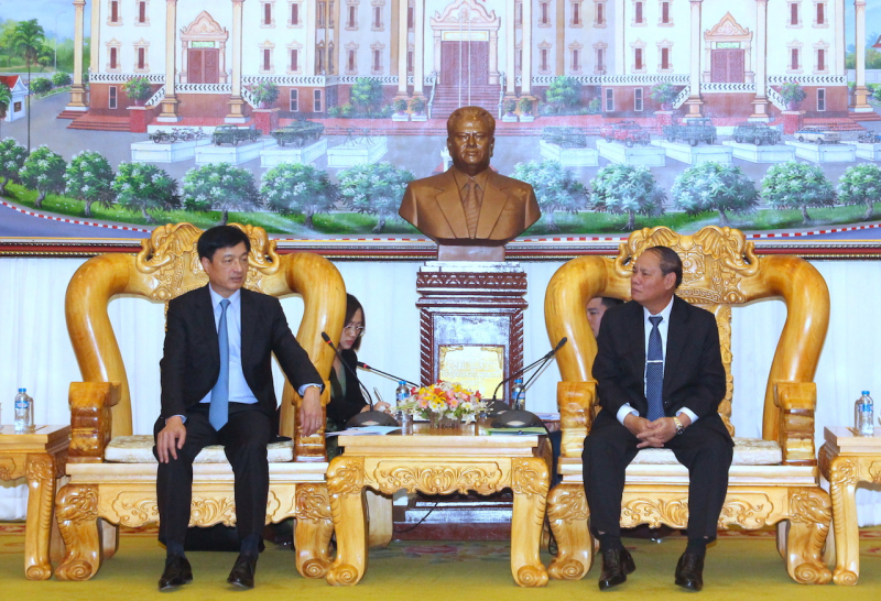 Xây dựng tuyến biên giới Việt Nam – Lào hòa bình, ổn định và phát triển -1