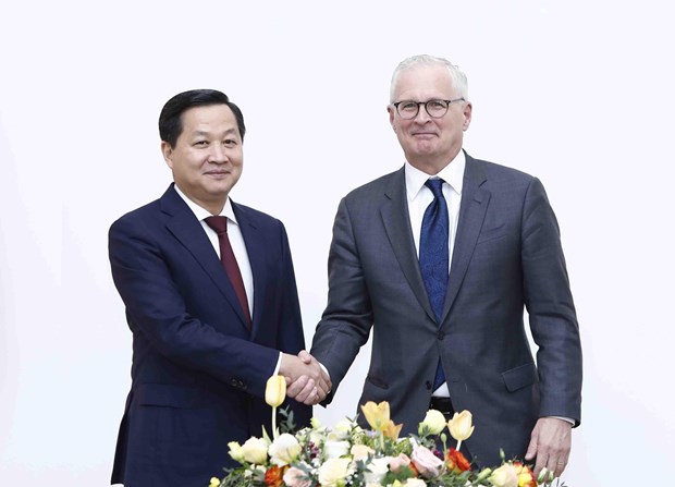 Deputy PM calls for more US investment in semiconductor industry -0