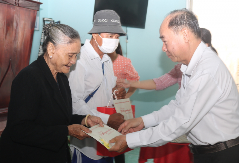 Nghĩa tình Tiền Giang -0