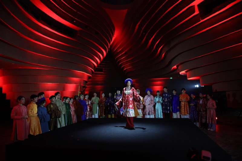 “Tôi người Việt Nam” - tôn vinh giá trị văn hóa đón Tết truyền thống -0