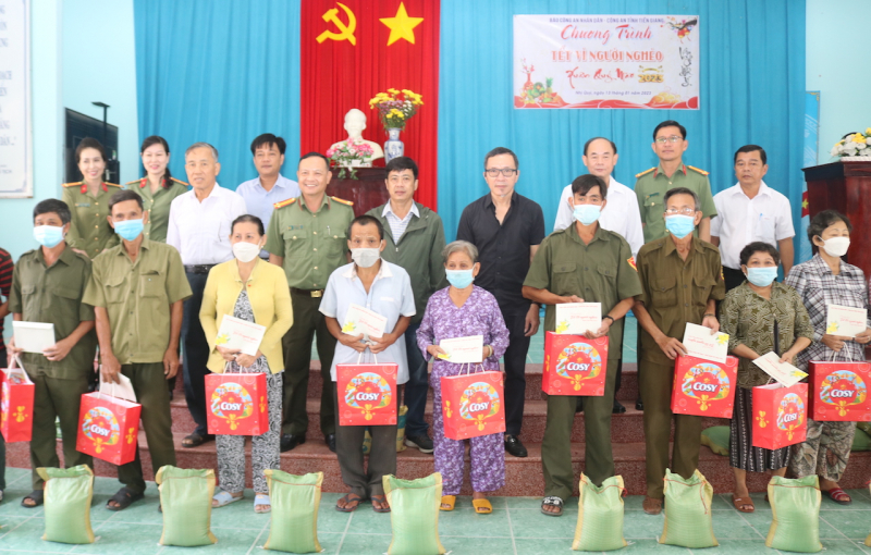 Nghĩa tình Tiền Giang -0