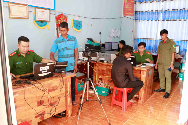 Chiến dịch tình nguyện “Xuân biên giới”   -1