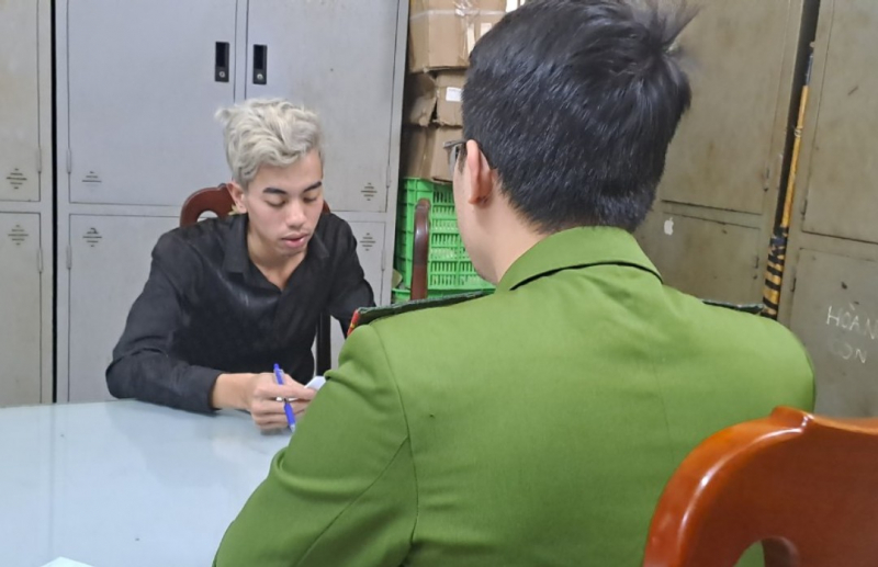 Đối tượng sát hại bạn gái cũ khai gì tai cơ quan Công an? -0