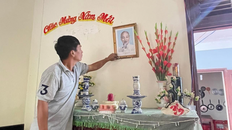 Bài 1: Xuân sớm ở đảo tiền tiêu -0