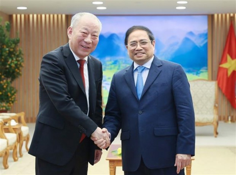 PM calls on Chinese group to invest in transport infrastructure projects -0