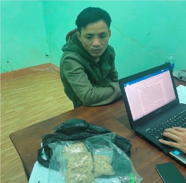 Mang thuốc lắc từ Đắk Nông sang Đắk Lắk bán thì bị bắt -0