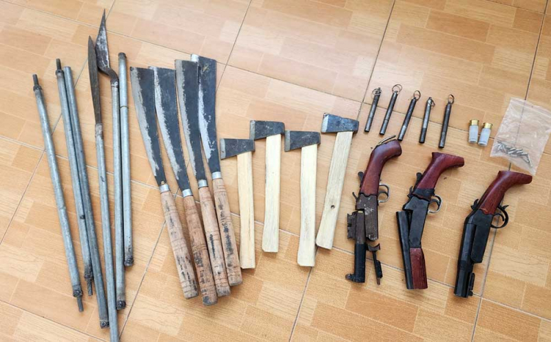 vu-khi-va-hung-khi.jpg -0