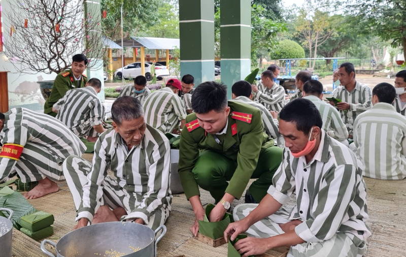 Xuân ấm áp ở Trại giam Nghĩa An -1