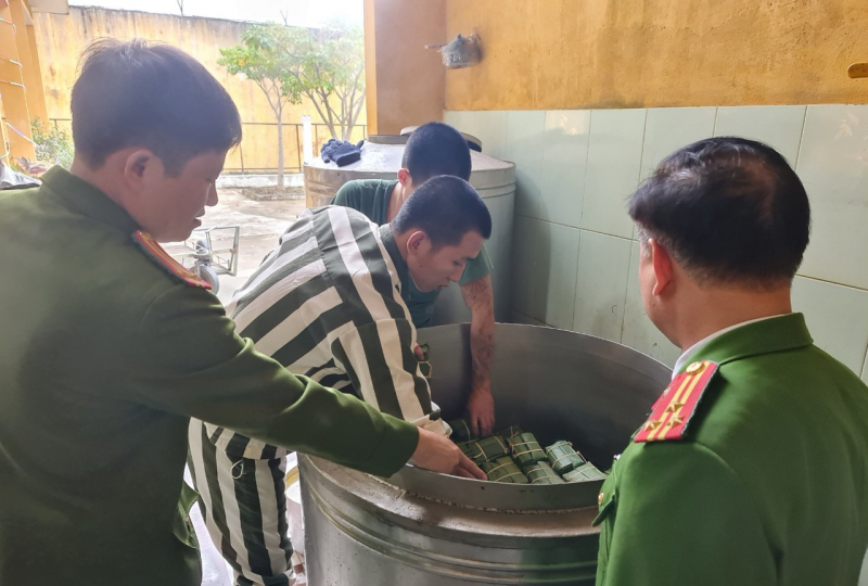 Xuân ấm áp ở Trại giam Nghĩa An -0