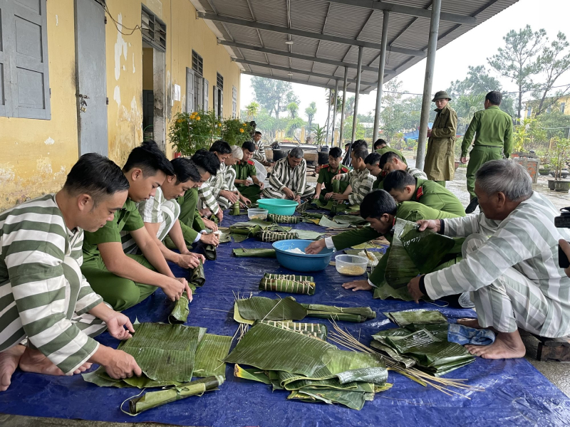 Tết ấm áp ở Trại tạm giam Công an tỉnh Quảng Nam -0
