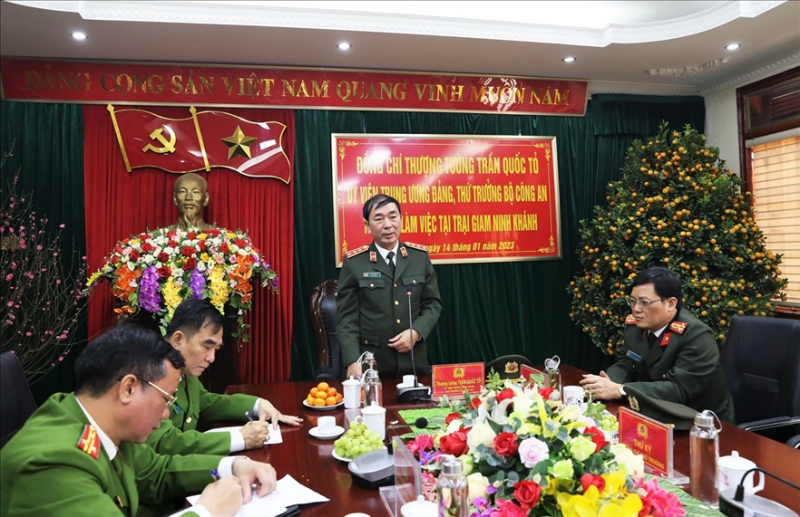 Deputy Minister Tran Quoc To visits Ninh Khanh Prison -0