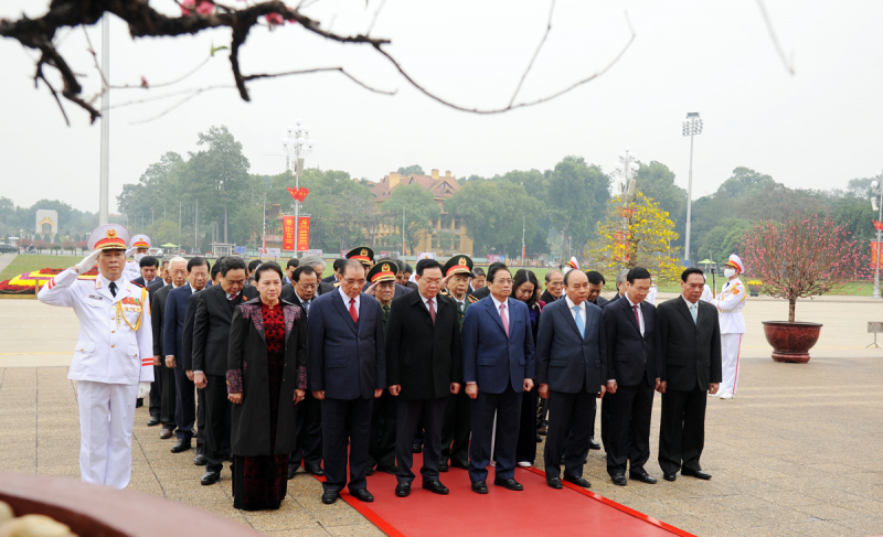 Lãnh đạo Đảng, Nhà nước vào Lăng viếng Chủ tịch Hồ Chí Minh -0