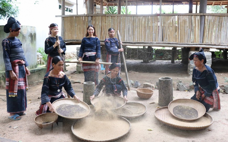 TET - Special wine of Bahnar people in Vietnam’s Central Highlands -2