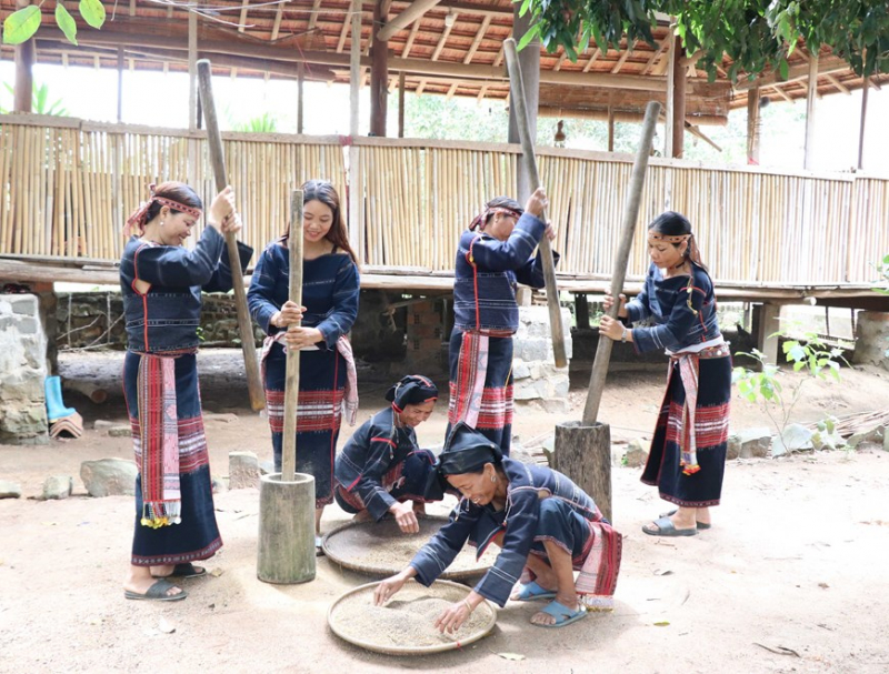 TET - Special wine of Bahnar people in Vietnam’s Central Highlands -4