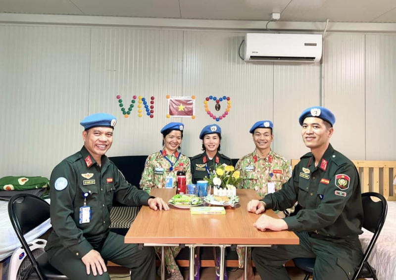 Cái Tết đặc biệt của những cán bộ CAND tại châu Phi -0