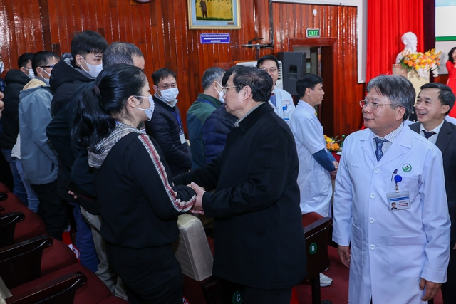 Sẵn sàng đi bất cứ đâu, làm bất cứ việc gì vì tính mạng, sức khỏe nhân dân -0