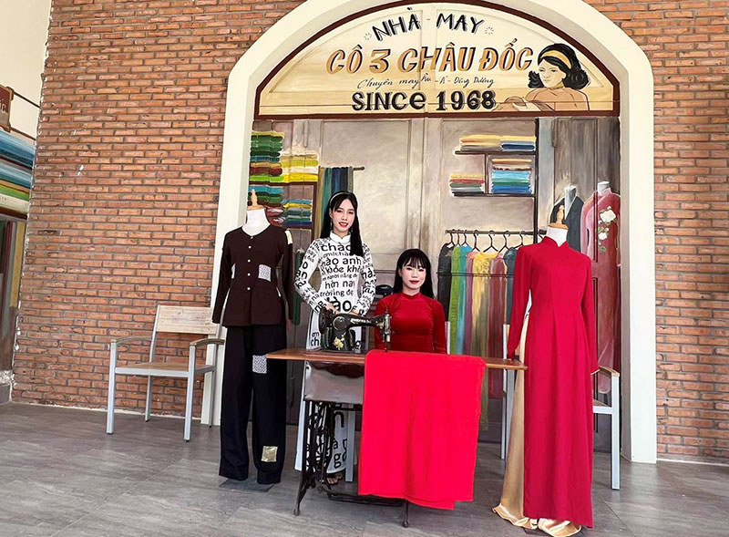 Khu du lịch Cáp treo Núi Sam miễn phí vé vào cổng tham quan phục vụ du khách gần xa -1
