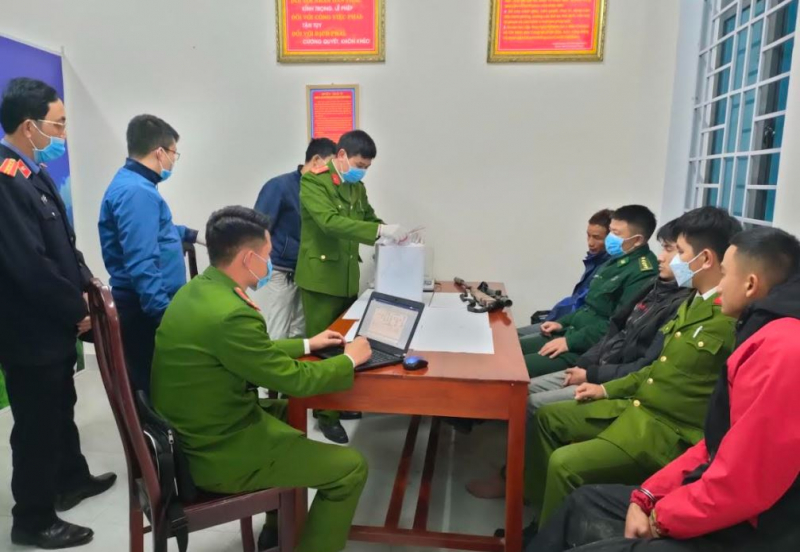 Khởi tố 3 đối tượng “nhập khẩu” ma túy từ Lào về Việt Nam -2