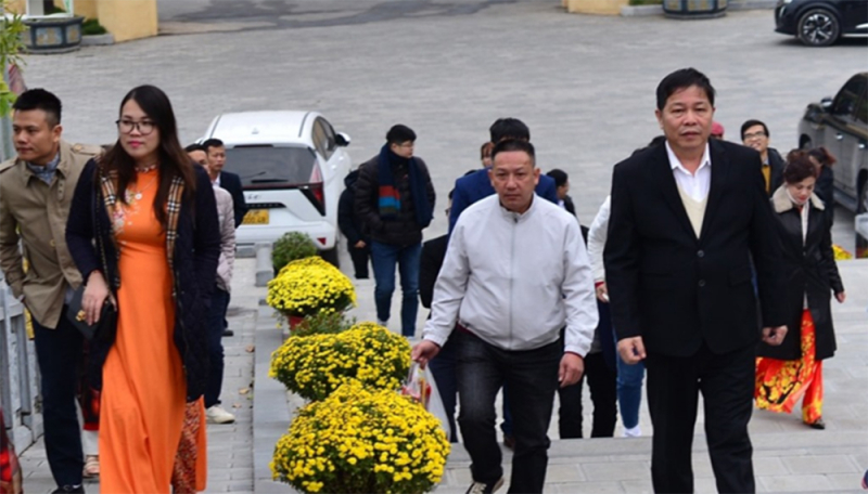 Dâng hương, tri ân các anh hùng liệt sỹ tại Nghĩa trang Vị Xuyên ngày đầu năm -0